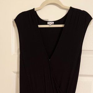 Splendid Large Black Wrap Dress
